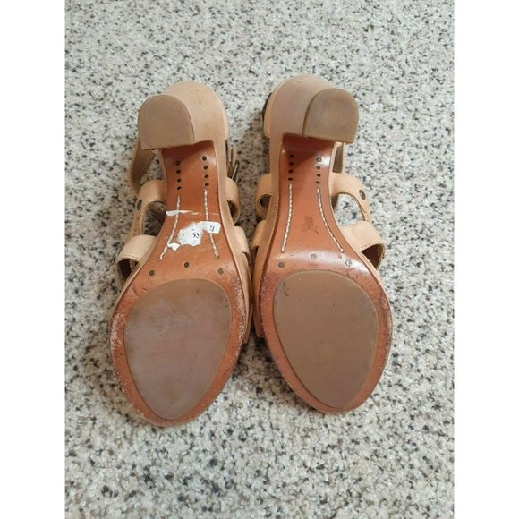 Frye Leather Catrin Trapunto Strappy Heels 9 - Picture 8 of 10